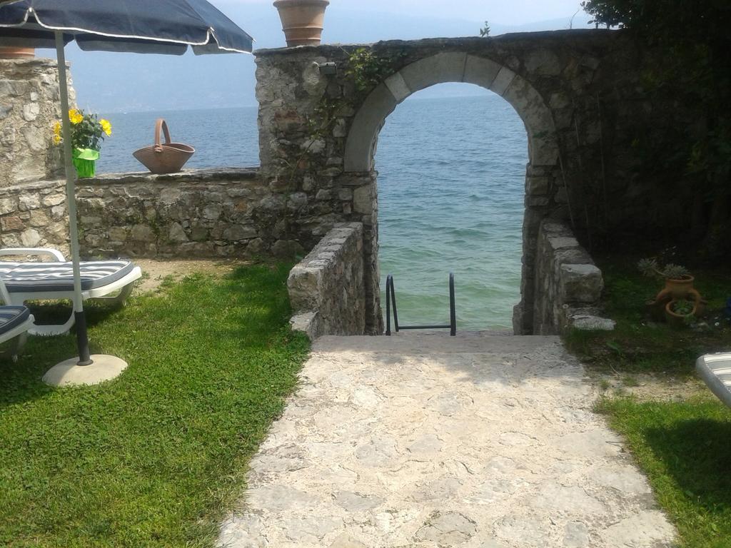 Villa Residence La Limonaia Gargnano Quarto foto
